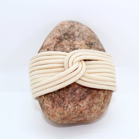 "Eternity" Rock Wrap with Rattan Meditation Stone crafted in Canada zen decor - Picture 3 of 7